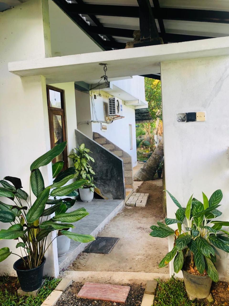 Villa Paddy Fields View Mirissa Exterior foto